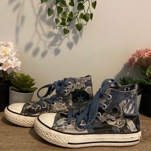 Kids Converse Batman high tops